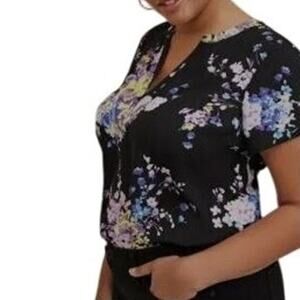 Torrid Womens Floral V-Neck Blouse Plus Size 3X Dark Romantic Moody Career Corp